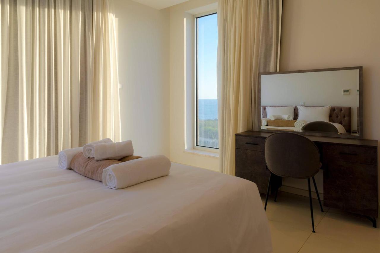 Love Bridge Seaview Villas Agia Napa Exterior foto